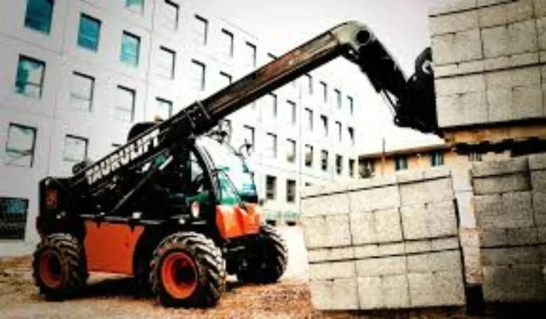 Telehandler 