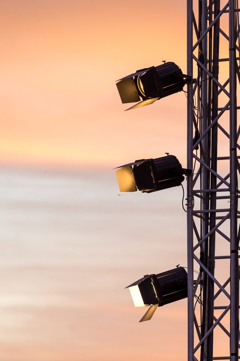 Tower Light Rentals in Saudi Arabia 